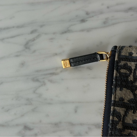 Dior Key Case - Picture 2 of 9